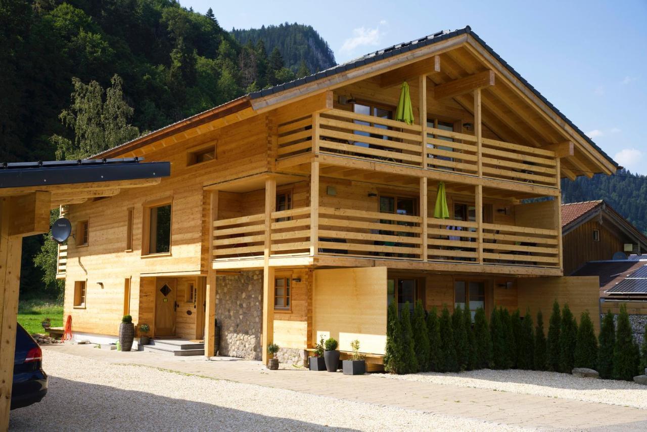 Leos Alpenchalet - Inclusive Sommer Bergbahnticket Und E-Auto Ladestation Oberstdorf Ngoại thất bức ảnh